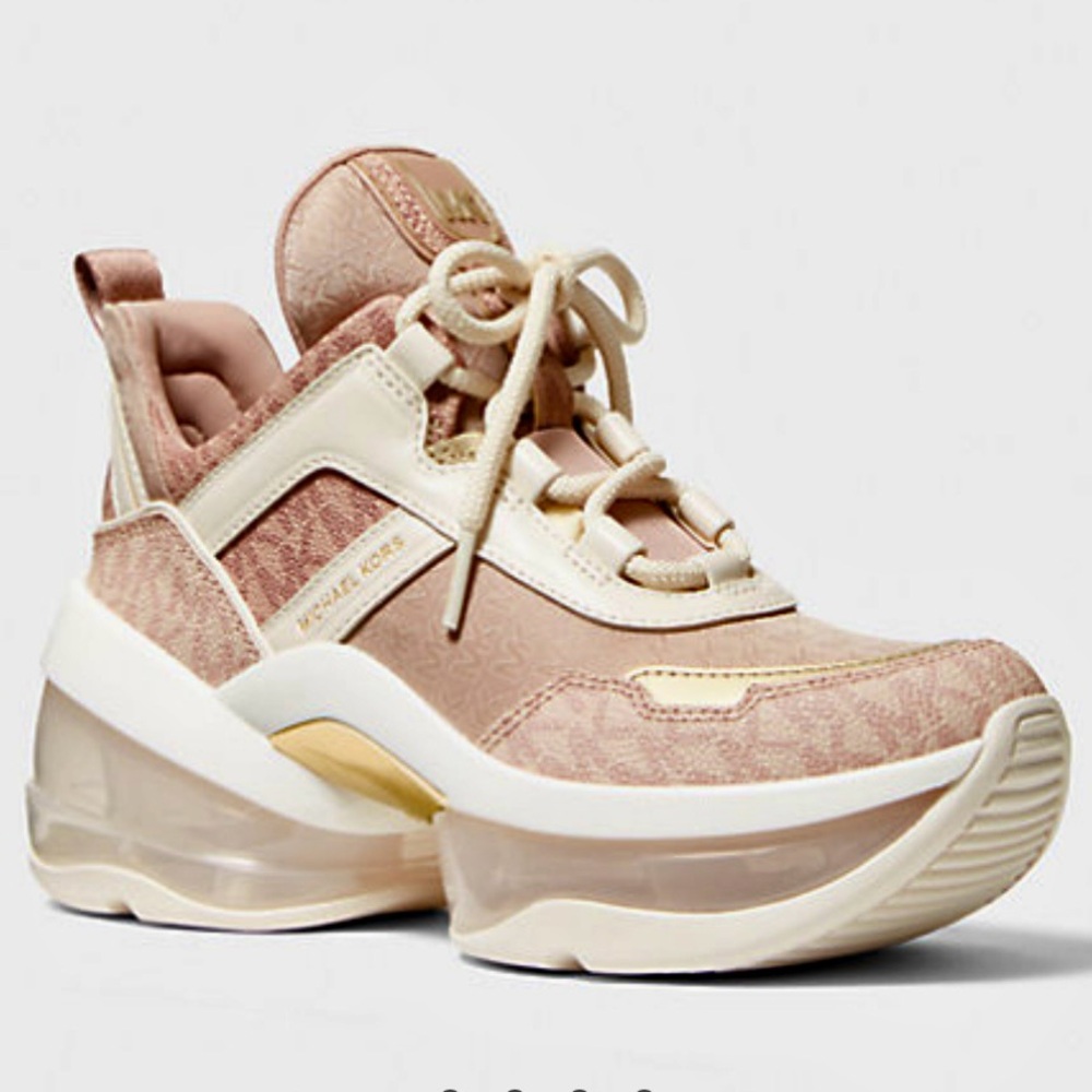 MICHAEL KORS OLYMPIA TRAINER EXTREME - FAWN/PINK SNEAKERS. Size 8.5 New.